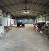 Cho thuê xưởng 400m2. Lê Thị Kim gần Ngã tư hóc môn