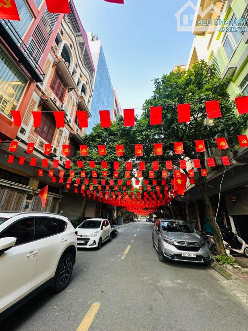 LK YÊN NGHĨA 50M 4T MT 5M CẠNH LÔ GÓC KINH DOANH GIÁ CHỈ NHỈNH 10TY CẦN BÁN GẤP