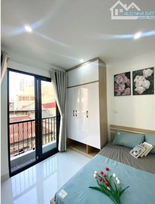 TOÀ NHÀ DÒNG TIỀN TÔN THẤT TÙNG - LÔ GÓC 11 PHÒNG - DOANH THU 750 TRIỆU/NĂM GIÁ 13.5 TỶ