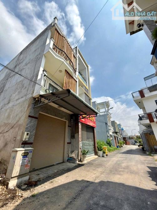 Bán nhà Nguyễn Thị Tồn - KDC cổng sau Pouchen, Bửu Hoà, Biên Hoà