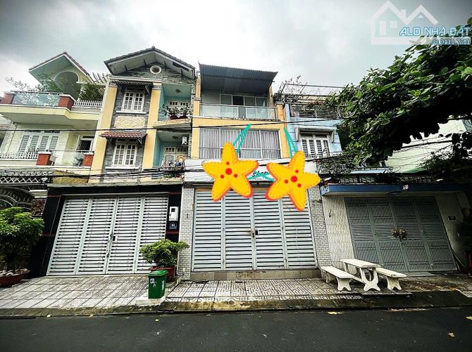 “NHÀ MỚI ĐẸP 3 TẦNG HBP-HẺM Ô TÔ 10M,  100M2(5.❌20M)-4PN, 5 WC,KHU VIP HBP,DỰ ÁN HỒNG LONG