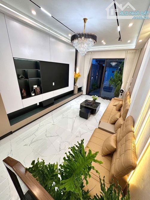 Bán nhà 4 tầng tạiĐoong Khê, P . Đông Khê , Ngô Quyền