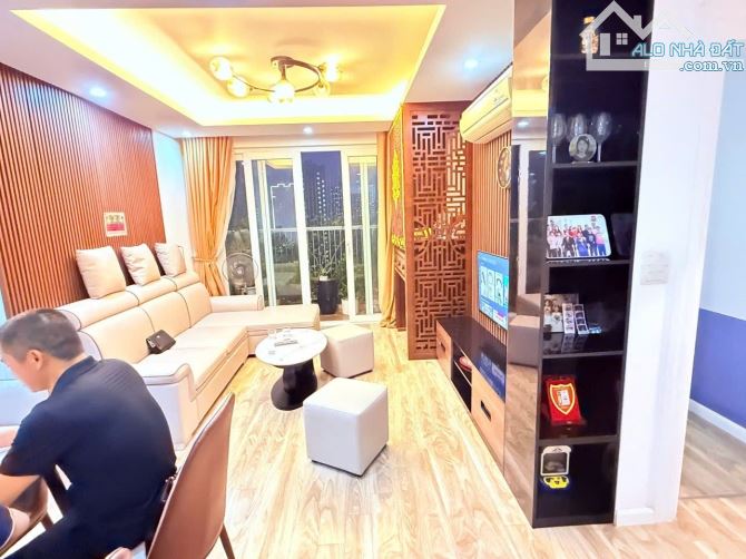 BÁN GẤP CHUNG CƯ  PHÚ GIA ,SỐ 3 NGUYỄN HUY TƯỞNG, THANH XUÂN. 112M2 – 3PN.9,98 TỶ