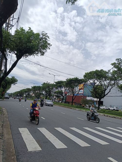CHỦ CẦN BÁN LÔ ĐẤT TÂM HUYẾT ĐƯỜNG LÊ VĂN HIẾN KHUÊ MỸ NGŨ HÀNH SƠN 125N2 CHỈ 9,X TỶ