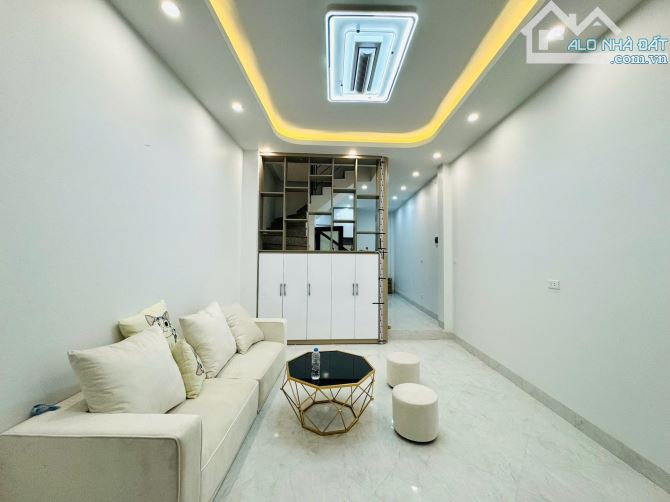 Bán nhà phố Khương Trung, Thanh Xuân nhà đẹp 3 mặt thoáng, 8 phòng ngủ vừa ở vừa cho thuê