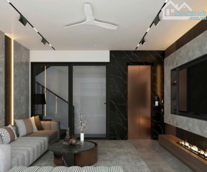 Phân lô Cổ Nhuế , 40m2 5 tầng thang máy chỉ 9 tỷ , gần HV Cảnh Sát, ô tô đỗ cửa, hiếm