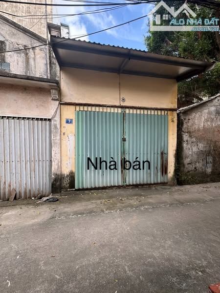 NHÀ C4 ĐÔNG MỸ ÔT 7C VÀO NHÀ 20M RA ĐƯỜNG NHỰA ĐÔNG MỸ ,54M GIÁ CHỈ 5,9 TỶ