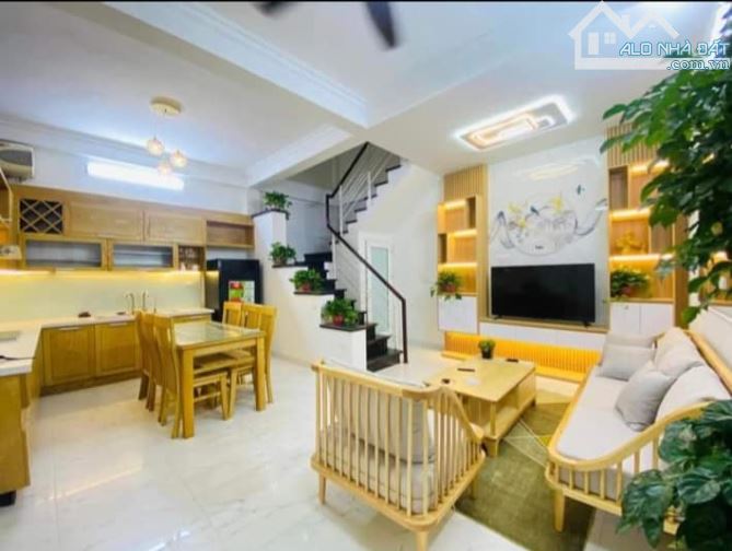 Bán nhà ngõ Gốc Đề, Minh Khai, ngõ thông, nhà mới, Ô tô đỗ gần, 42m2, 7.2 tỷ