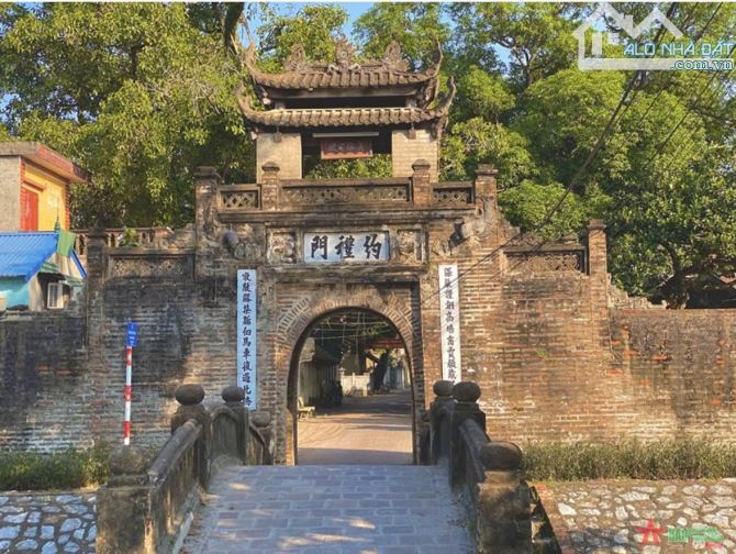 BÁN ĐẤT ĐẤU GIÁ PHÂN LÔ VỈA HÈ ƯỚC LỄ THANH OAI HÀ NỘI