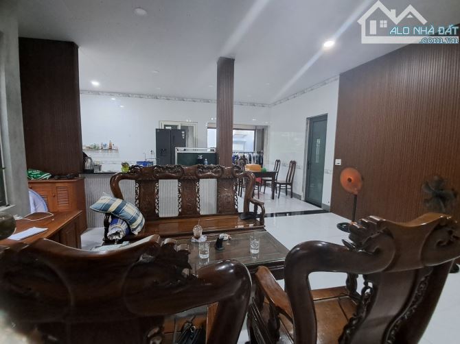 🔥 SẬP 9,69 TỶ, Biệt  thự 260m2 ngang 10m Nguyễn Quang Lâm, gần Dự án Aeon Mall Hòa Xuân