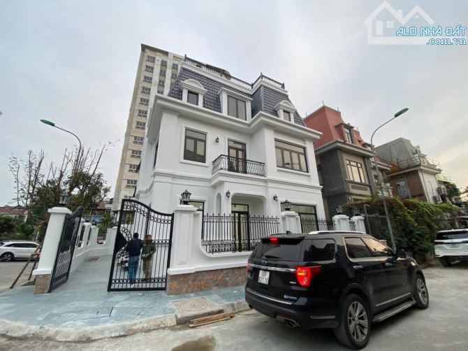Biệt Thự Mặt Phố Sa Đôi 206m 65Tỷ Mt15m 4Tầng Ở Và Kinh Doanh Đẳng Cấp