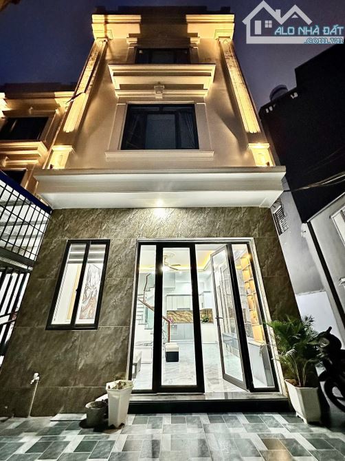 Bán nhà Đà Nẵng ,Vạn Mỹ , Ngô Quyền . 3,5 tỷ , 3 tầng , 44m.