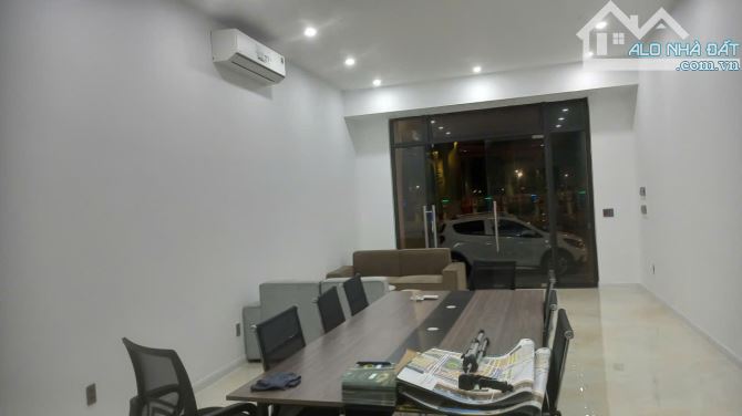 NR19 :CHO THUÊ NHÀ LIỀN KỀ SHOP PHÂN KHU TÀI LỘC 4.1