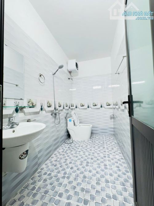 Bán nhà Đông Khê, p.Đông Khê, Ngô Quyền,  4 tầng, 41m2, 2,79 tỷ.