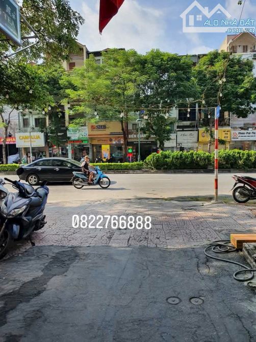 Bán nhà 4 tầng dân xây Long Biên - Nguyễn Văn Cừ