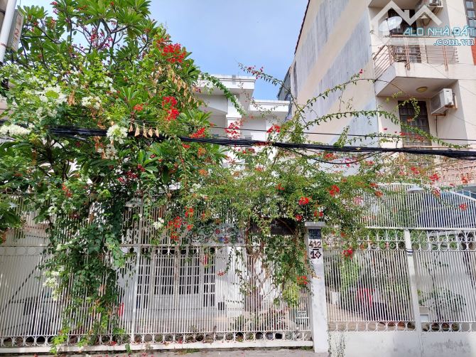 220m2 Hẻm Víp Phan Đăng Lưum P4, Phú Nhuận, 8x28m, Đất Trống Xây Biệt Thự, Toà Căn Hộ