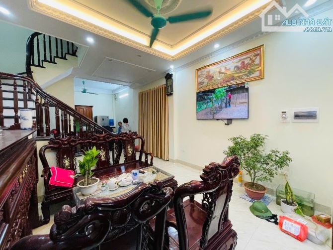 💥 💥 Minh Khai - Gốc Đề - Dân Xây - Ở sướng - 5 Tầng - Hơn 40m - Giá chỉ 7 tỷ 💥  ✅Sổ đẹp