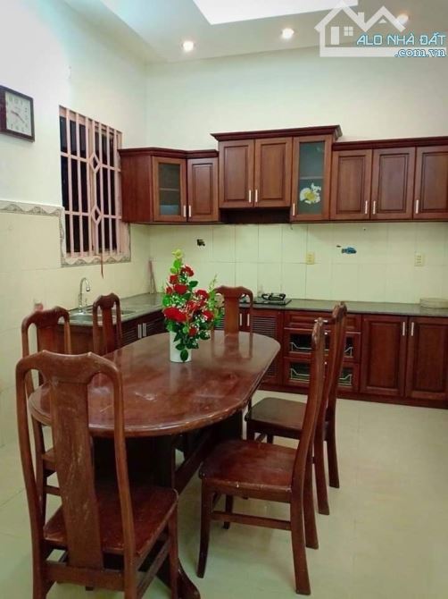 GIẢM CHÀO 100 TRIỆU- NGAY MẶT TIỀN NGUYỄN THỊ SÁU- 98m²- NHỈNH 4 TỶ