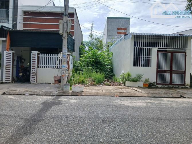 Bán 64m TDC Đất Lành đường rộng 13m