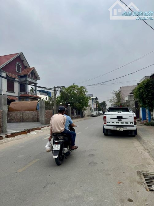 🏡 Bán lô đất 100m² mặt đường Hoàng Thế Trung, Văn Cú, vị trí kinh doanh đắc địa 🌺🌺