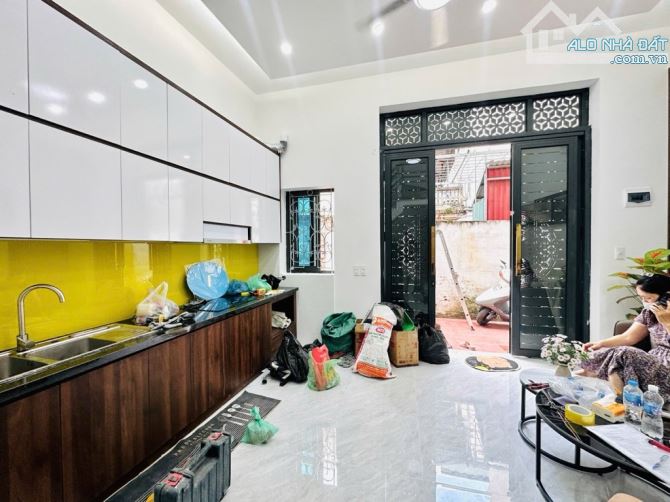 BÁN NHÀ ĐẠI TỪ, 2 THOÁNG, Ô TÔ ĐỖ CỔNG, DT 30M2, GIÁ 6.95 TỶ