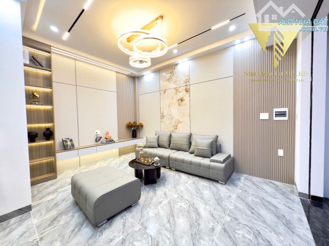 Chào bán siêu phẩm ngõ tô hiệu diện tích rộng giá tốt