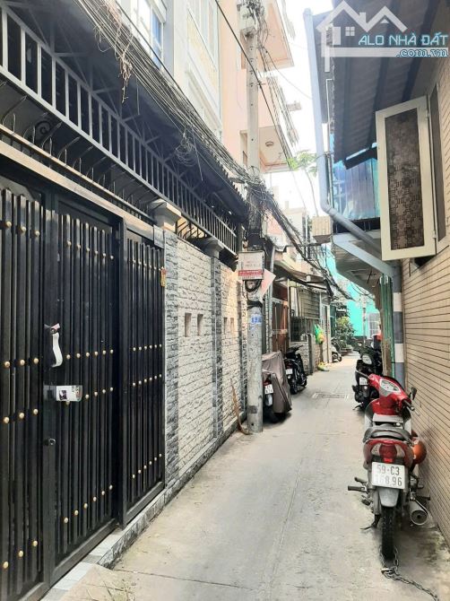 🏠🏠NHÀ 3 TẦNG - ĐOÀN VĂN BƠ Q.4 - HẺM 3M - CHỈ NHĨNH 5 ĐỒNG 💲 TL chính chủ