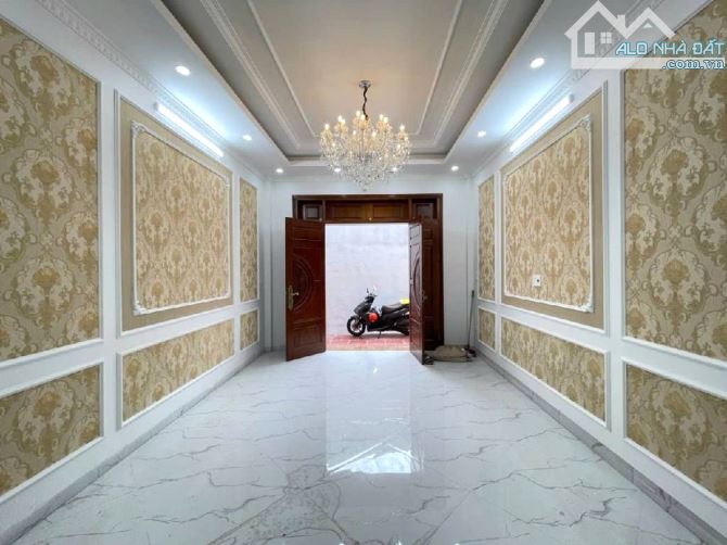 BÁN NHÀ ĐƯỜNG PHÚC ĐỒNG 71M2, 4 TẦNG, NHÀ MỚI 2 THOÁNG, 8.9 TỶ