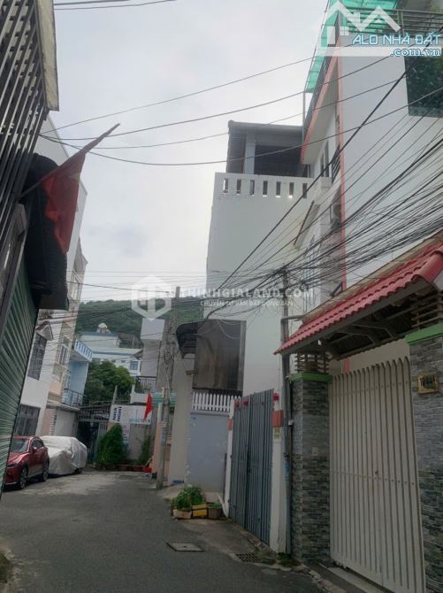 BÁN NHÀ 3 TẦNG HẺM Ô TÔ ĐƯỜNG LẠC LONG QUÂN_PHƯỜNG 2_VŨNG TÀU_CÁCH BÃI SAU 5P DI CHUYỂN