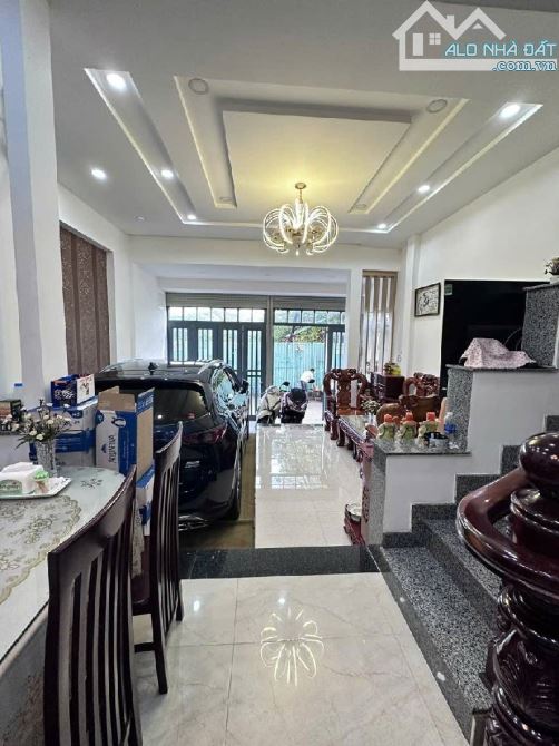 Huỳnh Tấn Phát Q7 – Nhà 4 Tầng 156m² – SHR – Hẻm Xe Hơi Thông – Giá Chỉ 7,8 Tỷ