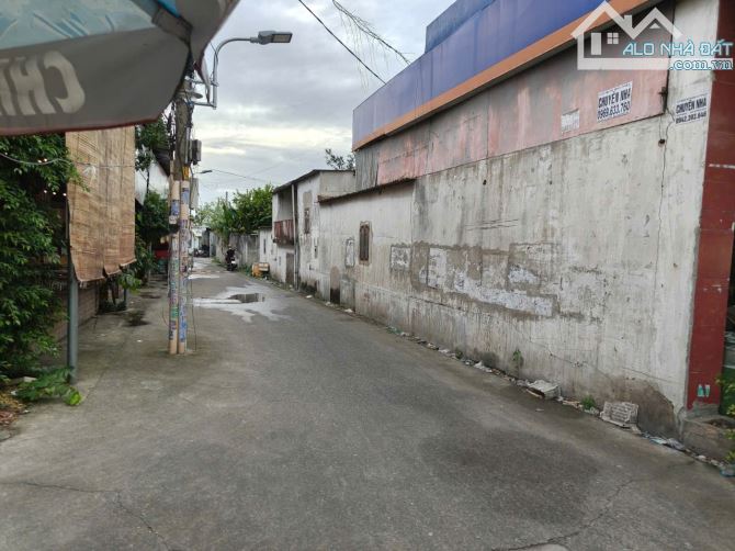 Bán đất thổ cư 2500m2, hẻm xe tải, Thạnh Xuân, Quận 12, SHR chính chủ, 110tỷ