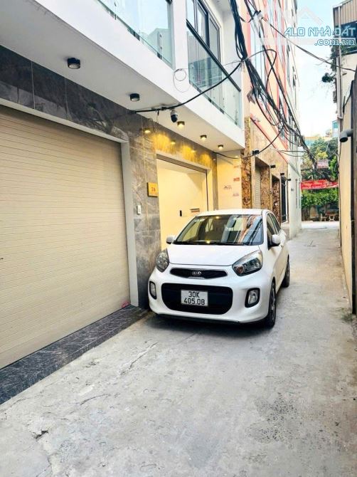 NHÀ MỚI 6 TẦNG -THẠCH BÀN - LONG BIÊN - DT 40M - MT 4M - GIÁ 8,9 TỶ - GẦN ÔTÔ - THANG MÁY.