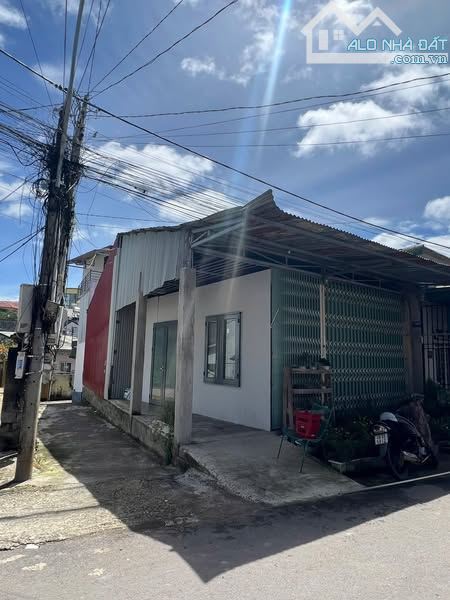 🏡 CẦN BÁN NHÀ ĐẤT MẶT TIỀN HẺM – QUANG TRUNG, P. LÂM VIÊN, ĐÀ LẠT
