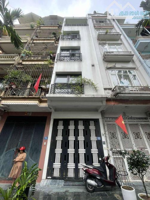 Bán nhà phân lô 6 tầng Phạm Tuấn Tài , vỉa hè , ô tô tránh 51m  22.7 tỉ