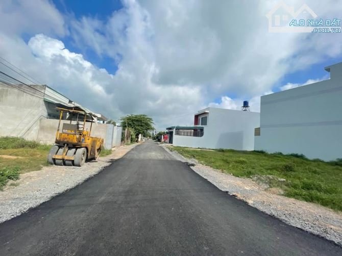 BÁN LÔ ĐẤT 145M2-GIÁ CHỈ 1 TỶ 250 TRIỆU-KHU PHỐ 4-THỊ TRẤN ĐỨC HÒA