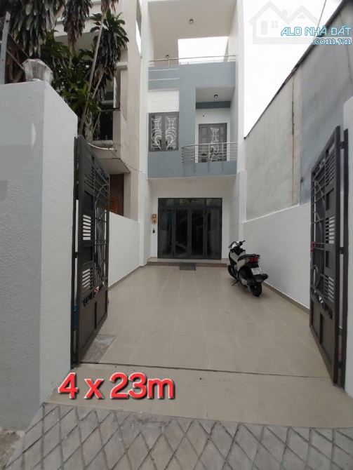 NHÀ ĐẸP 3 TẦNG - 92M2– HẺM XE HƠI 6M – SỔ HỒNG RIÊNG – TÂN THỚI NHẤT, Q12
