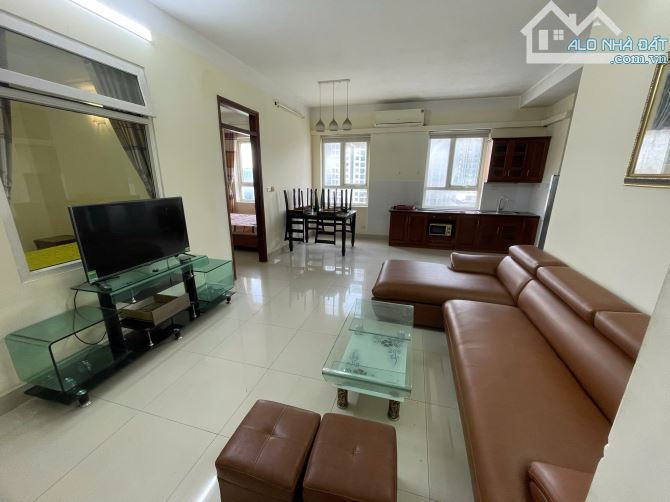 cho thuê căn hộ chung cư BIG Tower - 18 Phạm Hùng. 70m 2 phòng ngủ, đủ đồ 10,5 triệu