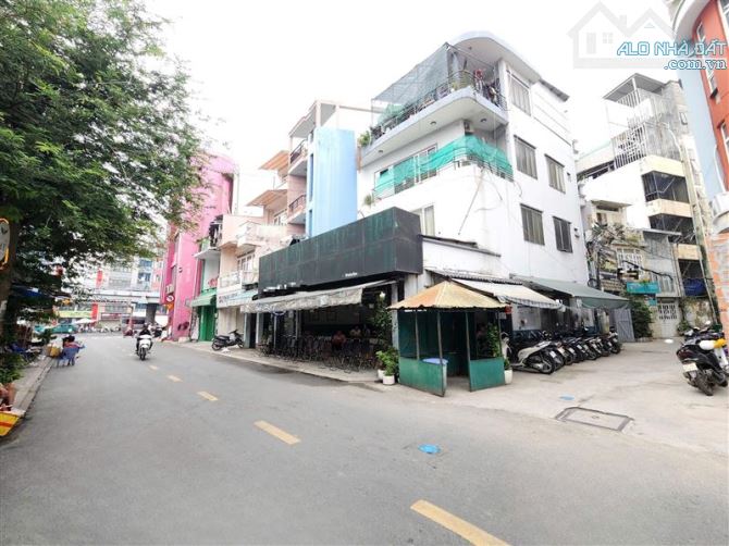 Bán nhà 7x26m mặt đường nhựa ngay Song Hành, Thị trấn Hóc Môn, hơn 6 tỷ