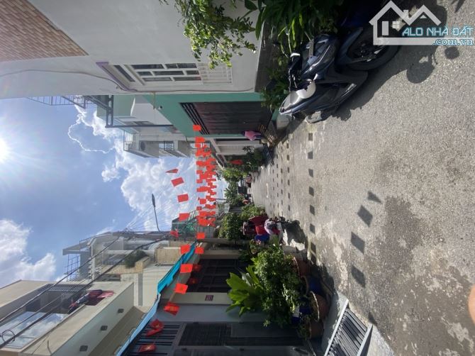 GẦN NGÃ TƯ NGUYỄN VĂN LINH- QUỐC LỘ 50 – PHONG PHÚ- BÌNH CHÁNH -DT: 4*14M – 5 TỶ 190
