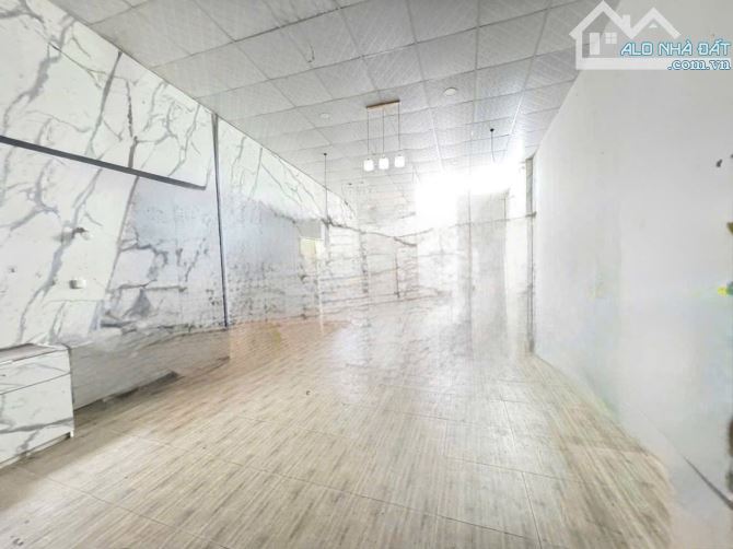 Bán 100m2 mặt tiền Hoàng Bích Sơn trung tâm thành phố cạnh công viên Hùng Vương - 3