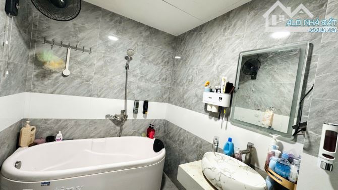BÁN NHÀ 4T LAI XÁ: OTO VÀO NHÀ, ĐƯỜNG OTO TRÁNH, TRỤC CHÍNH KD, SÁT HINODE, 8.x TỶ