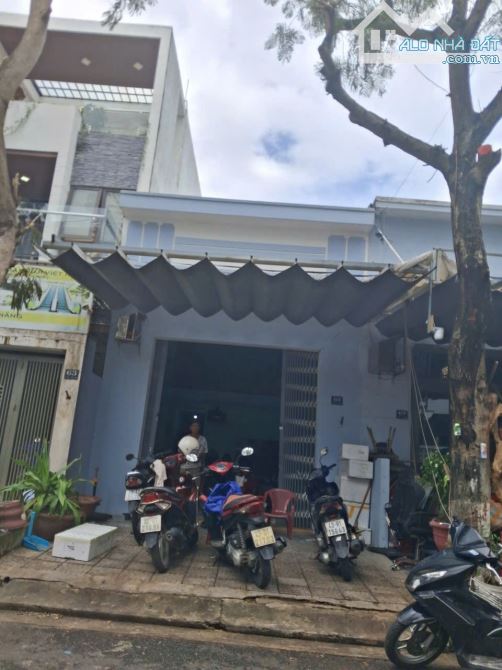 🏠 BÁN NHÀ  MỸ AN 23 – ĐƯỜNG 5.5M, VỈA HÈ 3M  📍 Vị trí: Mỹ An , khu vực sầm uất, tiện ích