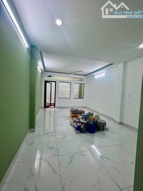 Bán Gấp Nhà Mới Xây 4 Tầng  - Đường Đô Đốc Chấn - P Sơn Kỳ - HXH - DT 65m2 - Nhỉnh 6 Tỷ