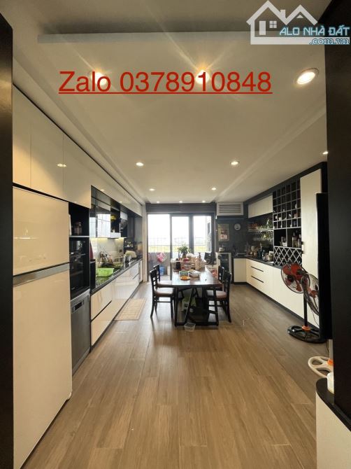 💎 SIÊU PHẨM TÒA NHÀ 8 TẦNG – MT QUẢNG NGÃI,NHS. DT: 107m² (ngang 8 dài 13,5) giá 12ty