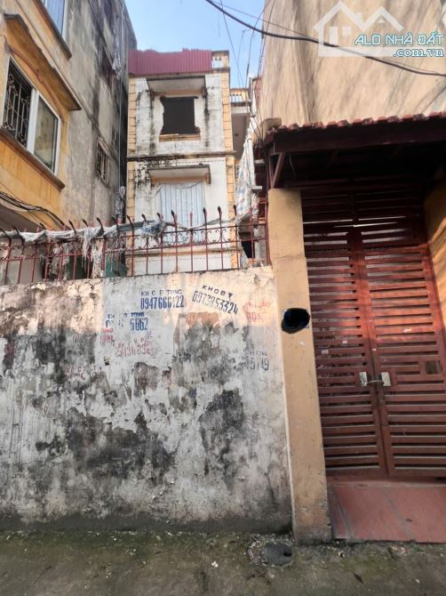 Hàng Siêu Đẹp Cho Nhà Đầu Tư Xây Căn Hộ Dòng Tiền. Nhà 3 Tầng Minh Khai. DT: 102m2-MT:5,5m