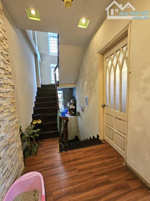 Bán nhà Thái Thịnh, nhà đẹp dân xây chắc chắn, gần phố, DT 46m2 x 4T, MT 6m, giá 13 tỷ