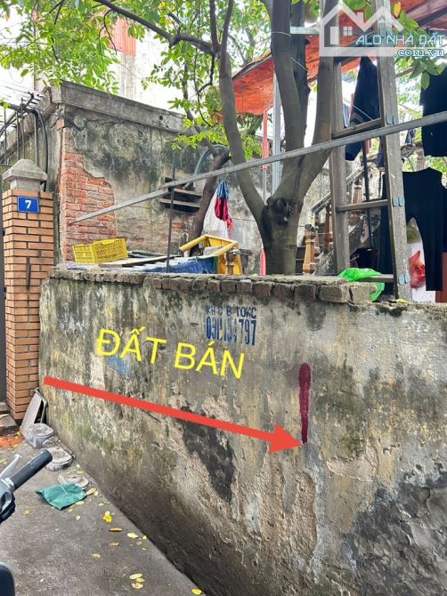 ✈️BÁN NHÀ PHỐ SÀI ĐỒNG.TT PHÚC LỢI. ✈️DT 39m2. 1 tầng. Giá 3,7 tỷ. 20m ô tô tránh. Khu tru