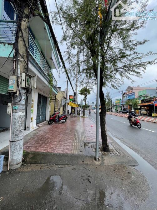 Nhà Mặt tiền sổ hồng riêng giá chỉ nhỉnh 4 toi