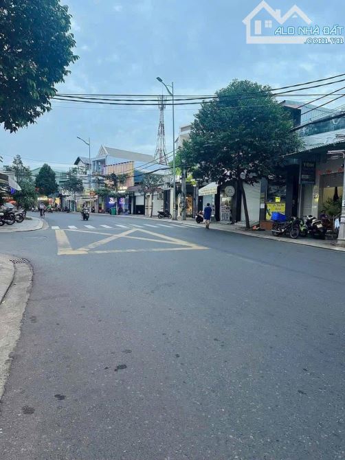 🏡 NHÀ MT BÌNH GIÃ – BÙI THIỆN NGỘ, 177M² (4x44,5M), 1T1L1TUM, HƯỚNG ĐN – GIÁ 10 TỶ