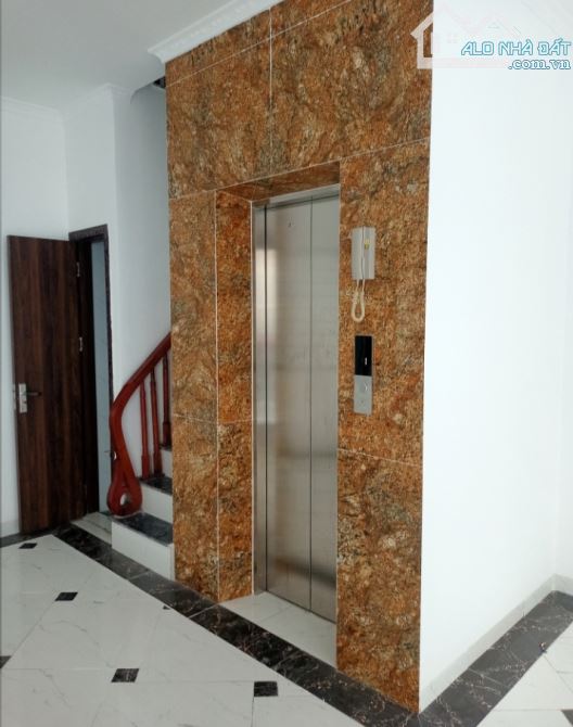 XUÂN ĐỈNH _ CĂN GÓC _ NHÀ MỚI , THANG MÁY TẶNG NỘI THẤT 10,8 ĐỒNG DT 40M*6 TẦNG